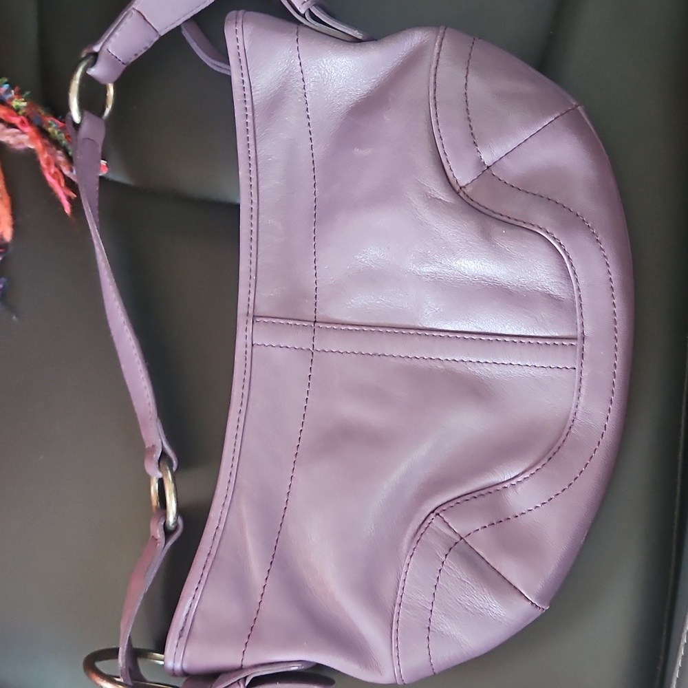 Purple Leather Soho Hobo Bag  Antiqued Silver Hardware Vintage Y2K Casual Corner - Picture 4 of 5